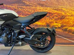 2026 Triumph Trident 660 Trident White