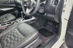 2023 Nissan Navara ST-X D23 MY23 4X4 Dual Range White