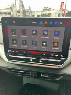 2025 Volkswagen ID.4 Pro