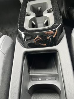 2025 Volkswagen ID.4 Pro