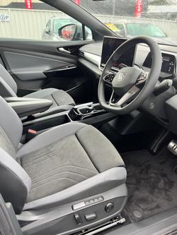 2025 Volkswagen ID.4 Pro