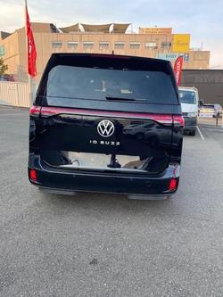 2025 Volkswagen ID. Buzz Pro BEV560