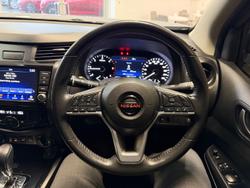 2023 Nissan Navara PRO-4X