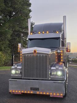 2019 Kenworth T610sar SAR