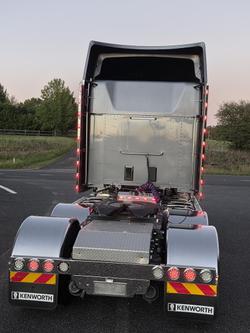 2019 Kenworth T610sar SAR