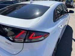 2020 Hyundai IONIQ Plug-in Elite