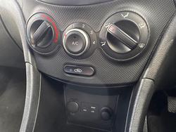 2015 Hyundai Accent Active