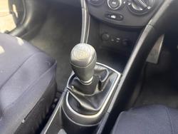 2015 Hyundai Accent Active