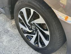 2017 Honda Civic VTi-S