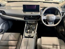 2026 Nissan X-TRAIL Ti e-POWER T33 MY26 Four Wheel Drive Champagne Silver/Black Roof