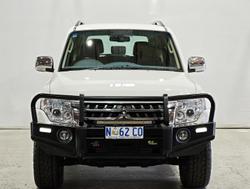 2020 Mitsubishi Pajero GLS