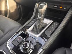 2024 Isuzu MU-X LS-T