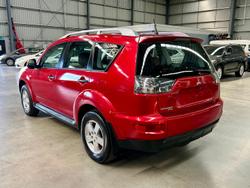2010 Mitsubishi Outlander LS ZH MY10 4X4 On Demand Red