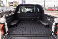 2026 KGM Musso EV 2WD Black Edge