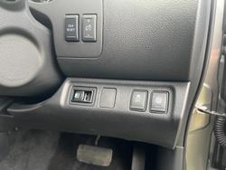 2024 Nissan Navara ST-X