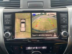 2024 Nissan Navara ST-X