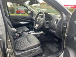 2024 Nissan Navara ST-X