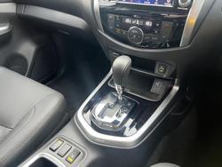 2024 Nissan Navara ST-X