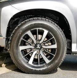 2016 Mitsubishi Pajero Sport GLX
