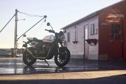 Triumph Tracker 400