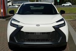 2024 Toyota C-HR GXL