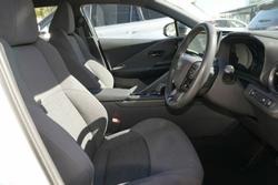 2024 Toyota C-HR GXL