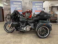 2026 Harley-Davidson Street Glide 3 (FLHLT) Trike Grey