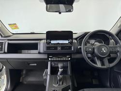 2025 Mitsubishi Triton GLX