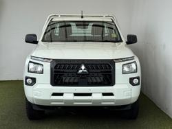 2025 Mitsubishi Triton GLX