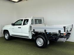 2025 Mitsubishi Triton GLX