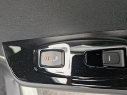 2026 KGM Torres EVX U100 MY26 Grand White