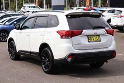 2019 Mitsubishi Outlander Black Edition