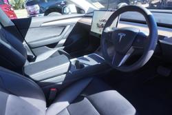 2022 Tesla Model 3 Rear-Wheel Drive