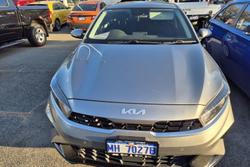 2022 Kia Cerato S
