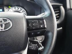 2022 Toyota Hilux SR