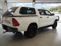 2022 Toyota Hilux SR