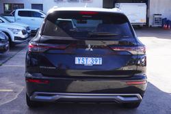 2025 Mitsubishi Outlander Exceed Tourer