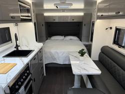 2026 JB Caravans 17'10 Dirt Road Xtreme Rd