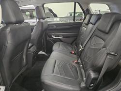 2025 Ford Everest Trend