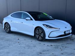 2025 MG IM5 Premium