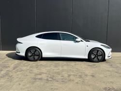2025 MG IM5 Premium