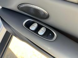 2025 MG IM5 Premium