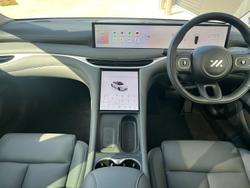 2025 MG IM5 Premium