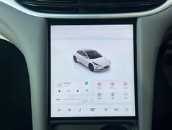2025 MG IM5 Premium