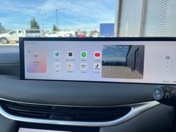 2025 MG IM5 Premium