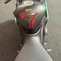 2025 Yamaha YZF-R3 Green