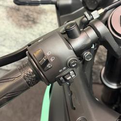 2025 Yamaha YZF-R3 Green