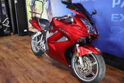 2006 Honda VFR800F (VFR800Fi) Red