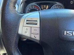2016 Isuzu MU-X LS-T