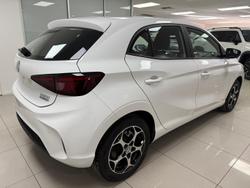 2025 MG MG3 Essence MY25.5 Dover White
